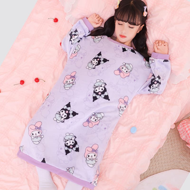 Flannel children's pajamas, bodysuits, nightgowns, girls' autumn and winter fleece-lined robes, warm coral fleece homewear wholesale