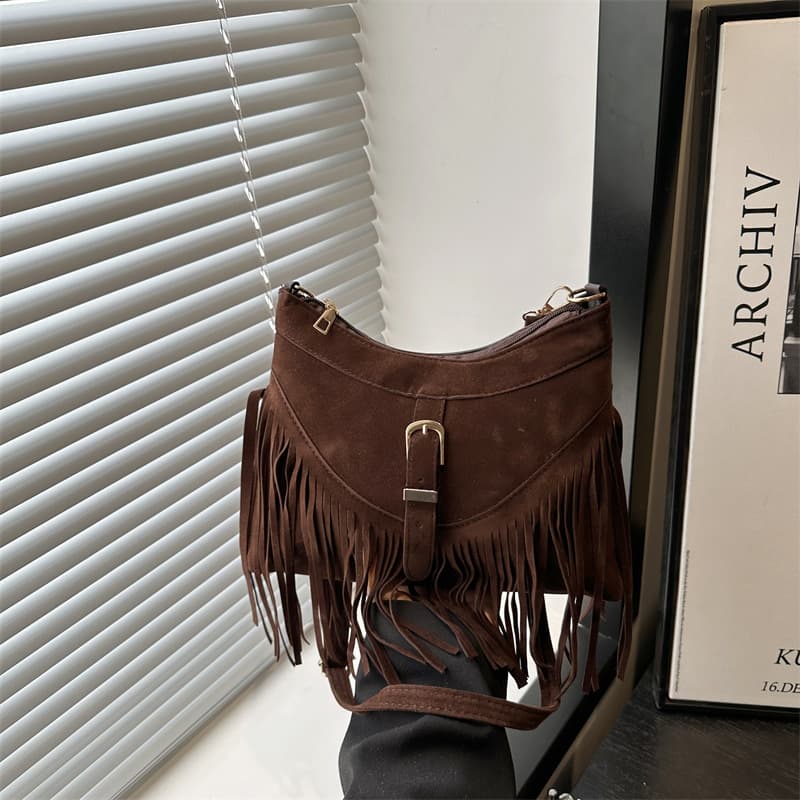 This year's popular tassel personality 2026 summer new style fashionable retro matte texture single shoulder crossbody bag for women