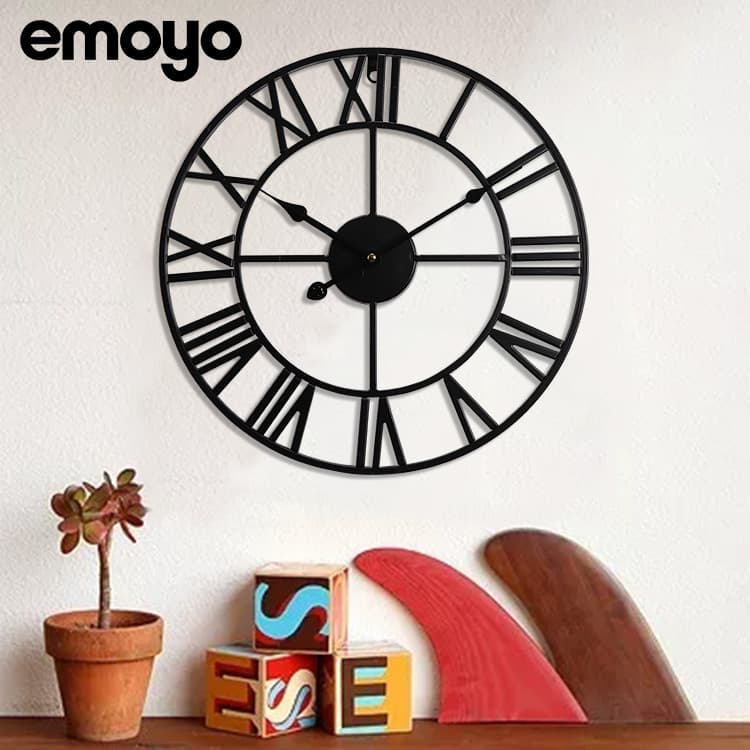 Cross-border Living Room Decorative Creative Iron Wall Clock European Round Vintage Clock Roman Silent Living Room Clock