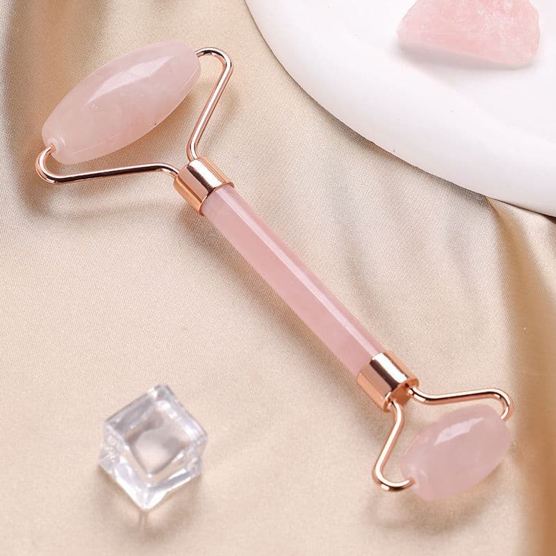 Resin Pink Roller Massager Double-Headed Facial Lifting Heart-Shaped Beauty Tool Gift Box (Non-Jade)