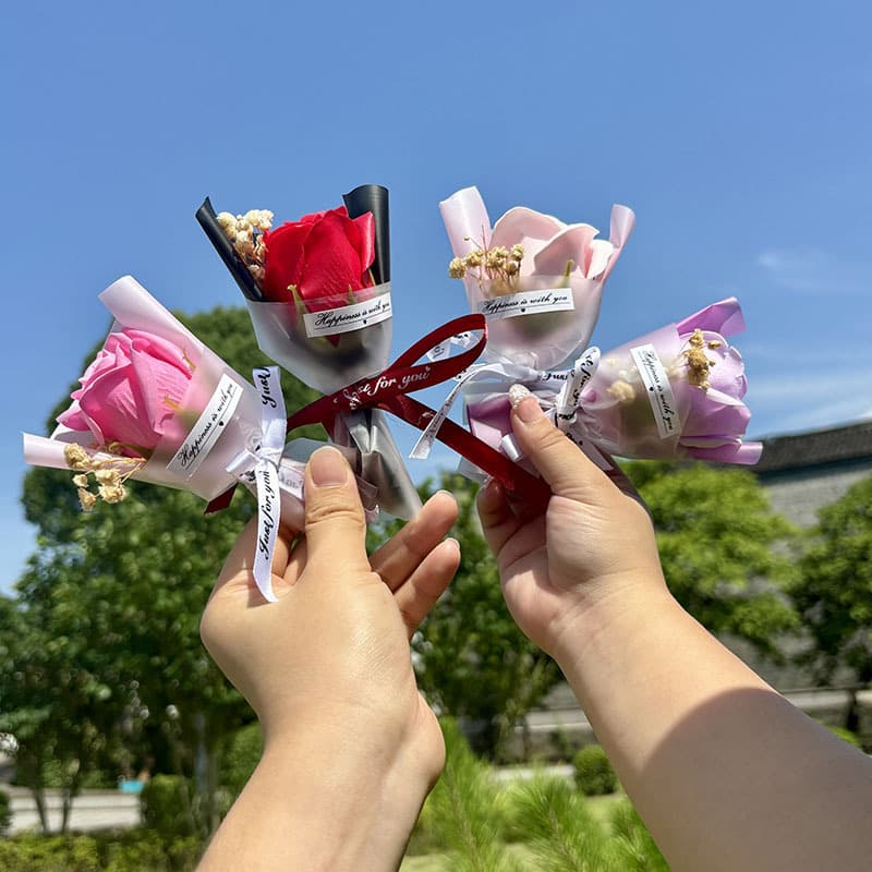 Single Rose Mini Bouquet Mother's Day Valentine's Day Gift for Mom Teacher Elder Boyfriend Girlfriend Ornament Scented Soap Flower