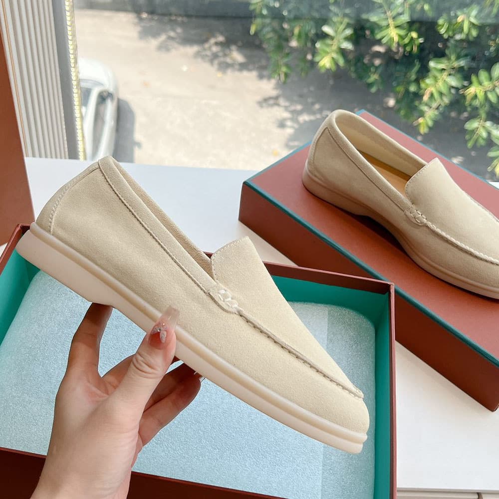 Cross-border large size men's shoes slip-on loafers flat genuine leather solid color slow walking shoes daily casual beanie shoes foreign trade