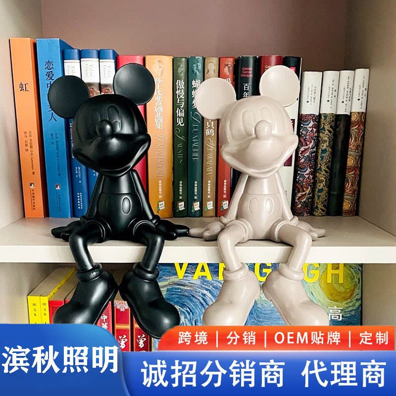 Sitting Mickey Figurine for Living Room Entryway TV Cabinet Light Luxury Decoration Live Streaming Room Soft Decor Housewarming Gift