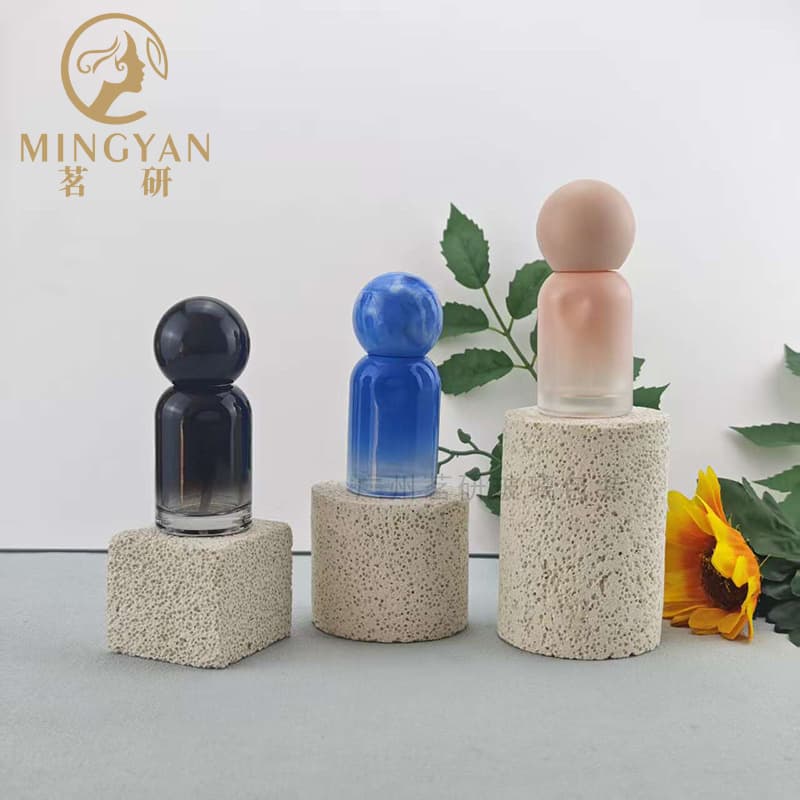New 30ml Foundation Bottle Cosmetic Serum Bottle Pump Lotion Dispenser Transparent Glass Concealer Bottle