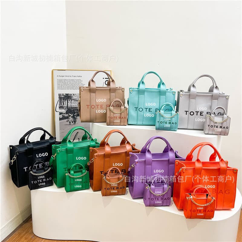 Cross-border European and American fashionable texture women's bag 2025 new versatile shoulder crossbody bag casual mini version tote bag