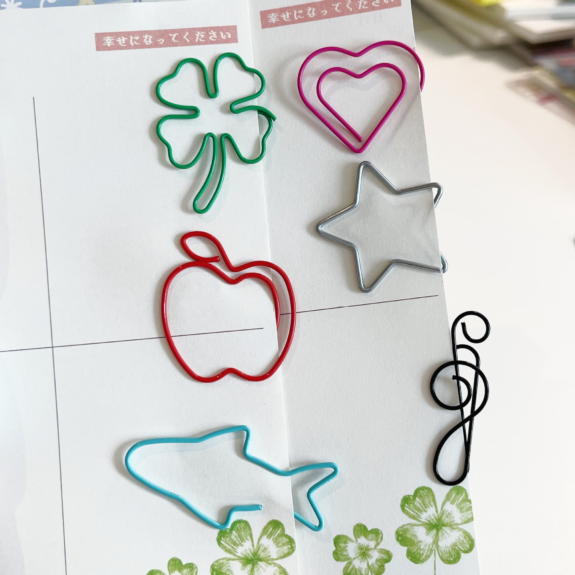 Lucky Four-leaf Clover Paper Clips Office Supplies Shaped Binder Clips Journal Decoration Fixed Paper Clip Bookmarks Wholesale