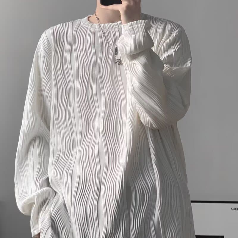 Autumn long-sleeved T-shirt for male students Korean style loose pleated textured top temperament round neck pullover casual men's fashion trend