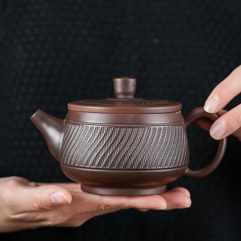 Premium handmade purple clay teapot with jumping knife pattern, Hanwa-style phoenix spout gift set