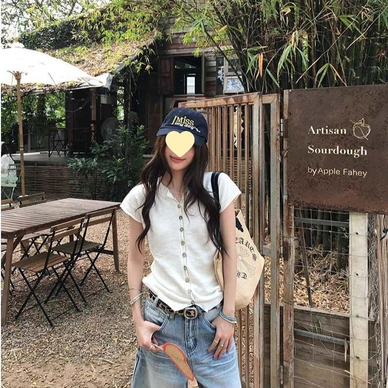 Korean-style Knit Cardigan for Women, New Summer Slim Fit V-Neck White Short Sleeve Versatile Slimming Casual Top