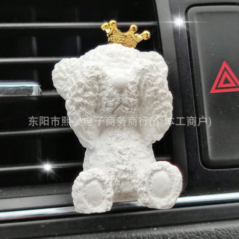 Car Air Vent Perfume Clip Bear Long-Lasting Light Fragrance Cute Car Decor Aromatherapy Stone Car Diffuser