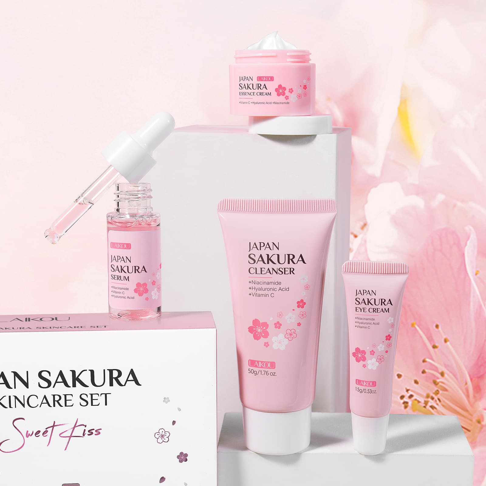 LeCoco Japanese Cherry Blossom Facial Care Set 4-Piece Set Cleansing Essence Liquid Eye Cream Face Cream General Purpose Moisturizing