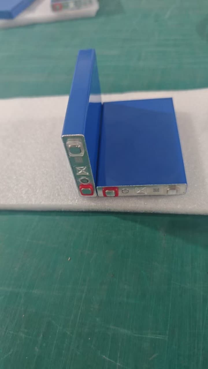 Toshiba 2.3V 3Ah Lithium Titanate Large Cell Battery High Rate Electric Vehicle Power Lithium Battery Cell