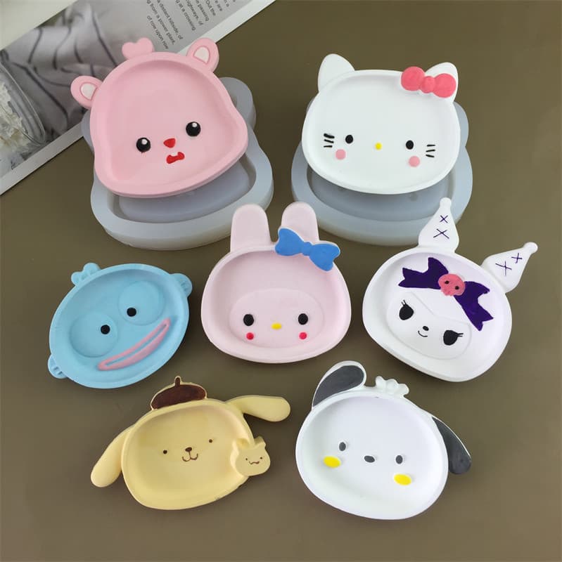 Cute Cartoon Series Silicone Mold DIY Aromatherapy Drip Glue Gypsum Painting Mold Storage Tray Cake Baking Mold Round Shape