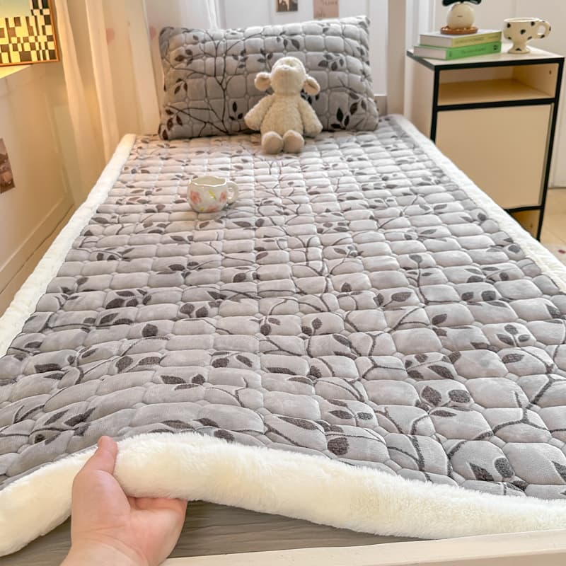 2025 New Milk Fleece-like Thickened Quilted Student Bed Mattress