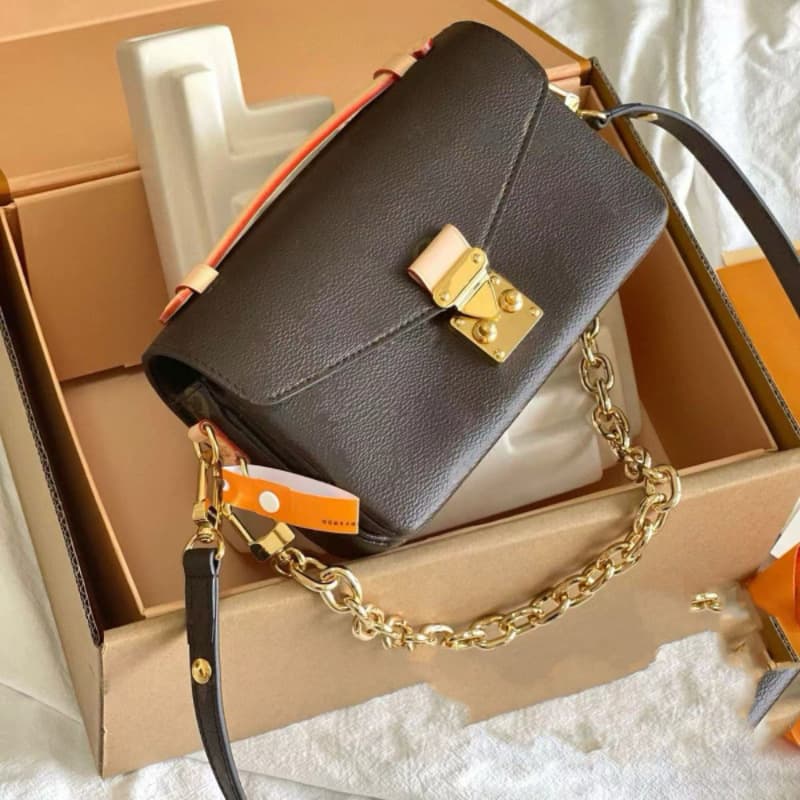 Chip Version with Logo L Small Messenger Bag V Chain Bag Genuine Leather Shoulder Crossbody Women's Bag Printed Women's Bag