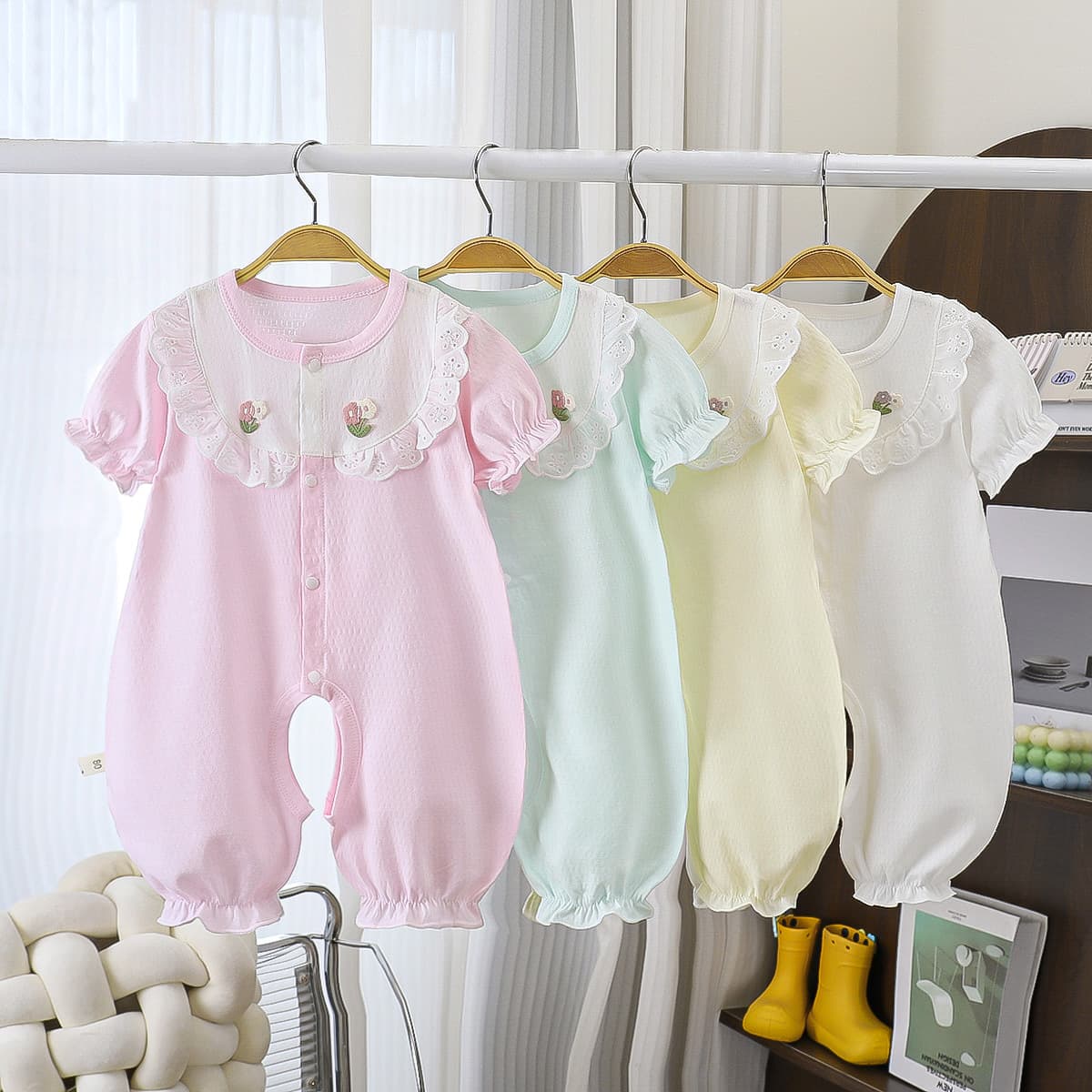 Combed Cotton Baby Girl Short-Sleeve Romper, Summer Thin Breathable Half-Sleeve Onesie with Crotch Opening, Princess Crawl Suit