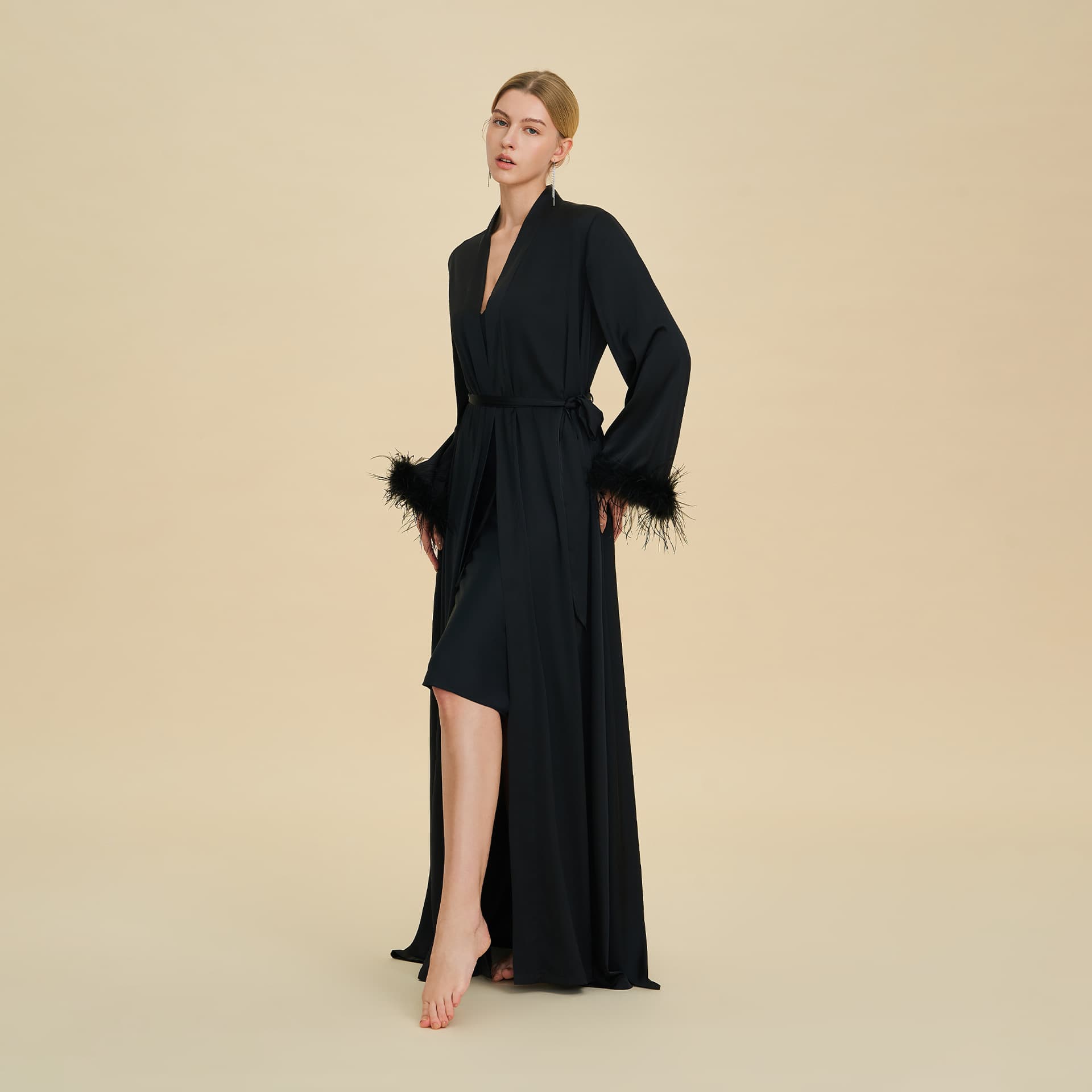 Imported Bathrobe for Women, Russia Leisure Feathered Robe, High-End Luxury Long Robe