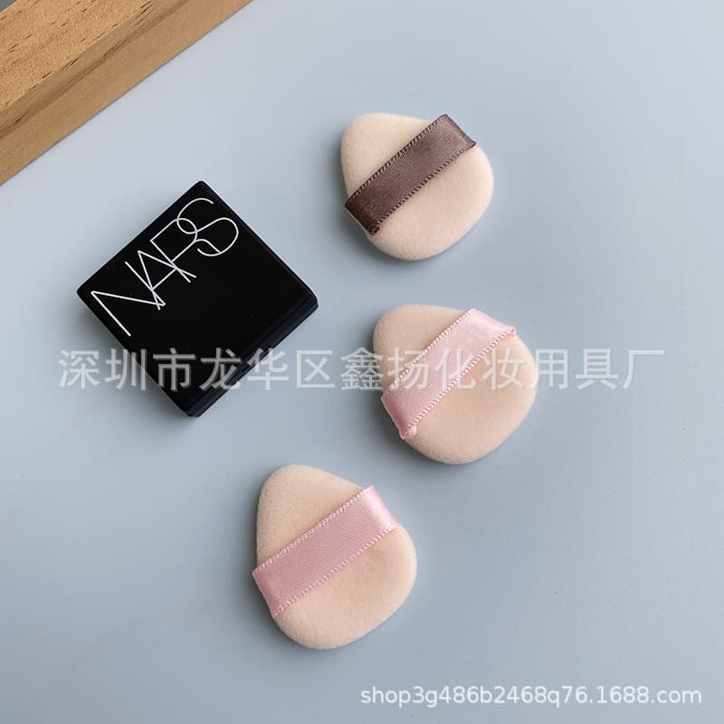High-density Camel MINI Velvet Powder Puff Finger Small Size with Ribbon Detail Setting Powder Puff Highlighter Blush Small Puff
