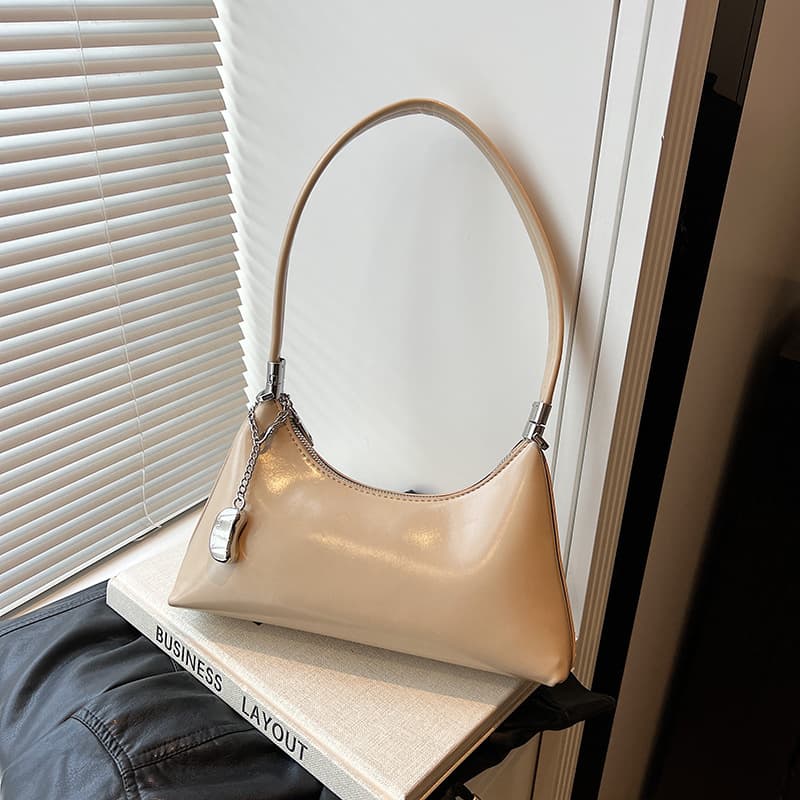 Niche design simple casual daily travel shoulder bag women 2025 summer new fashion crossbody bag