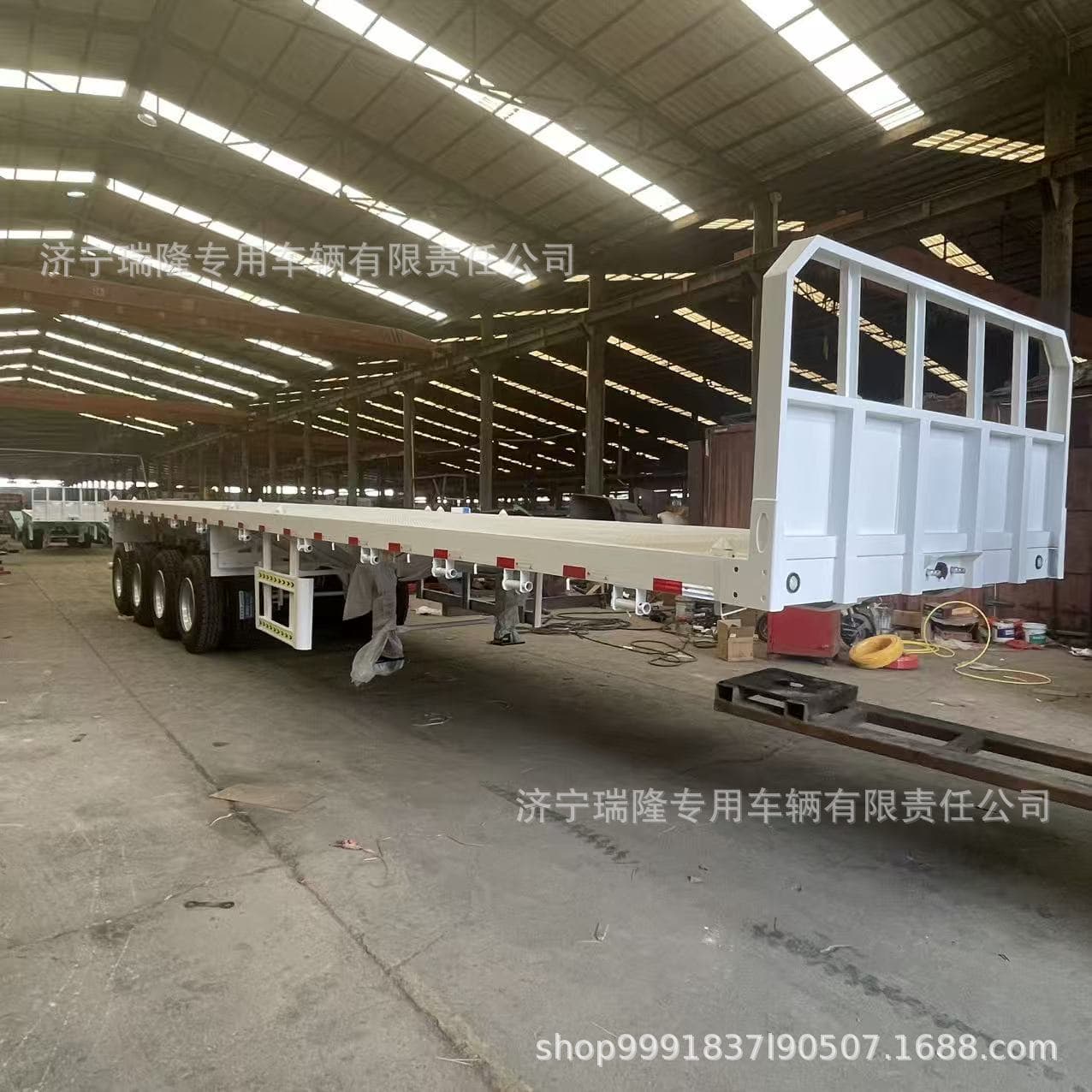 Export version 13.6-meter container flatbed semi-trailer, 40-foot heavy flatbed trailer, airbag lift semi-trailer