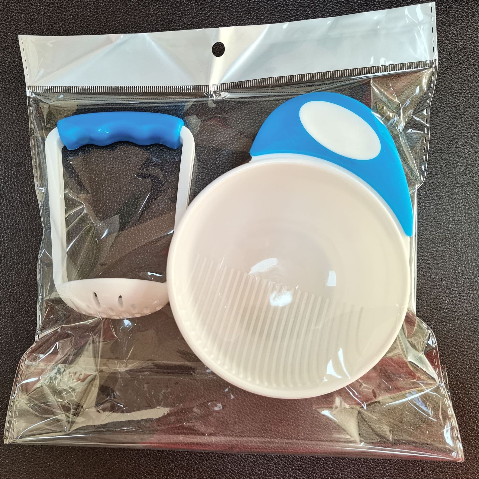 Baby Suction Bowl with Temperature-Sensing Spoon, Toddler Training Bowl, Rubber-Coated Bowl Set