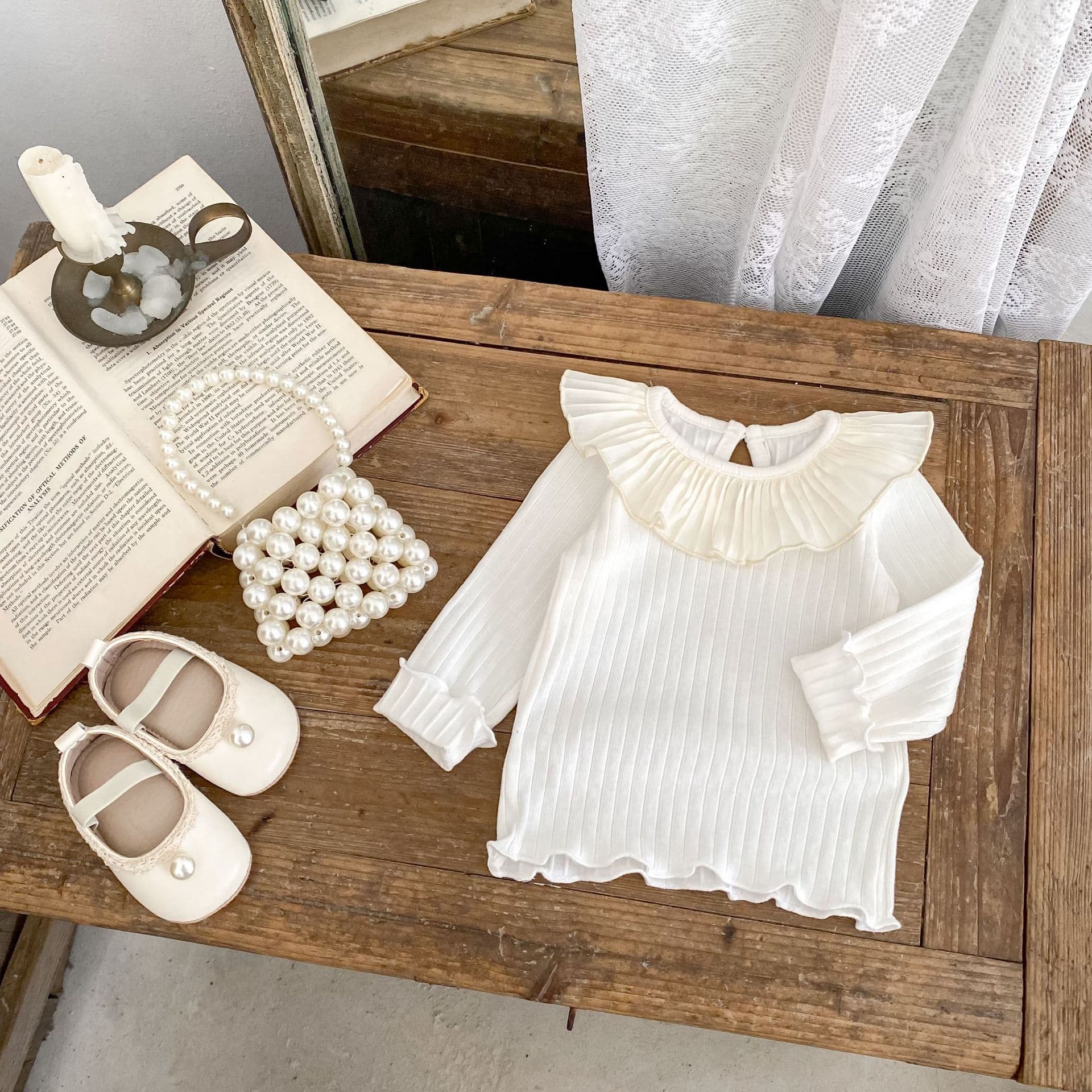 Korean style girls' bottoming shirt 2026 autumn new baby girl's stylish pleated collar bottoming shirt versatile long-sleeved top
