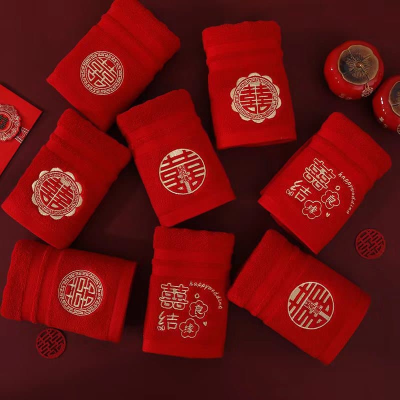 Wedding Favor Red Towel Gift Box with Double Happiness Character for Bridal Party Couples