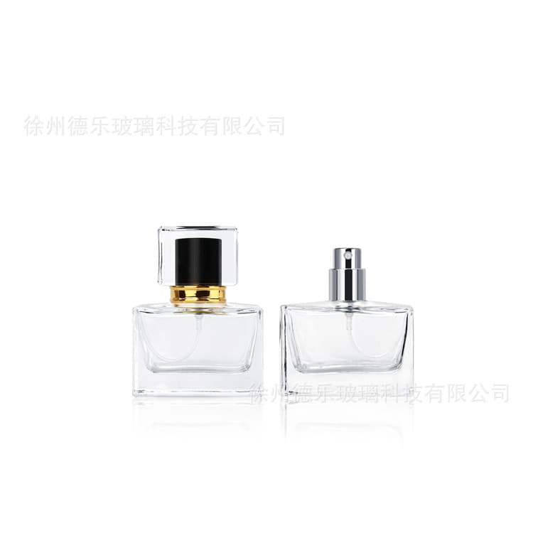 Square Perfume Glass Bottle 30ml Spray Bottle Perfume Packaging Bottle with Acrylic Cover Glass Bottle