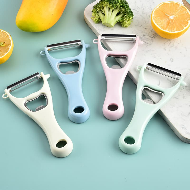 304 stainless steel peeler, multi-functional peeler with bottle opener, beginner-friendly 2-in-1 fruit parer