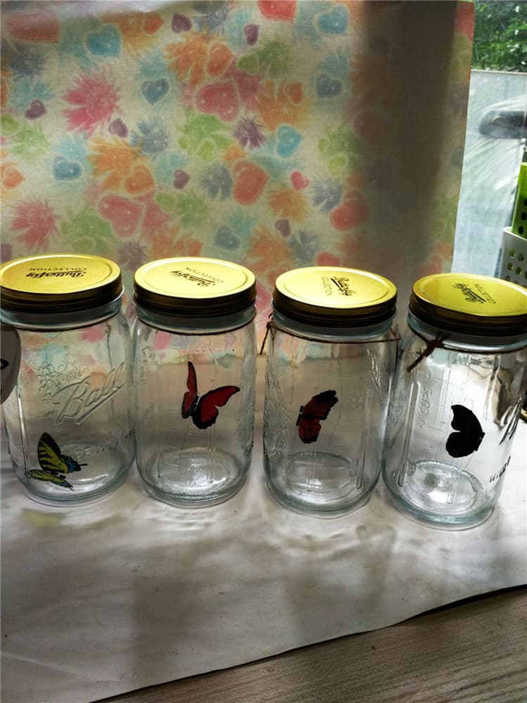 Super Butterfly Jar - Creative Gift with Motion-Sensing Butterflies