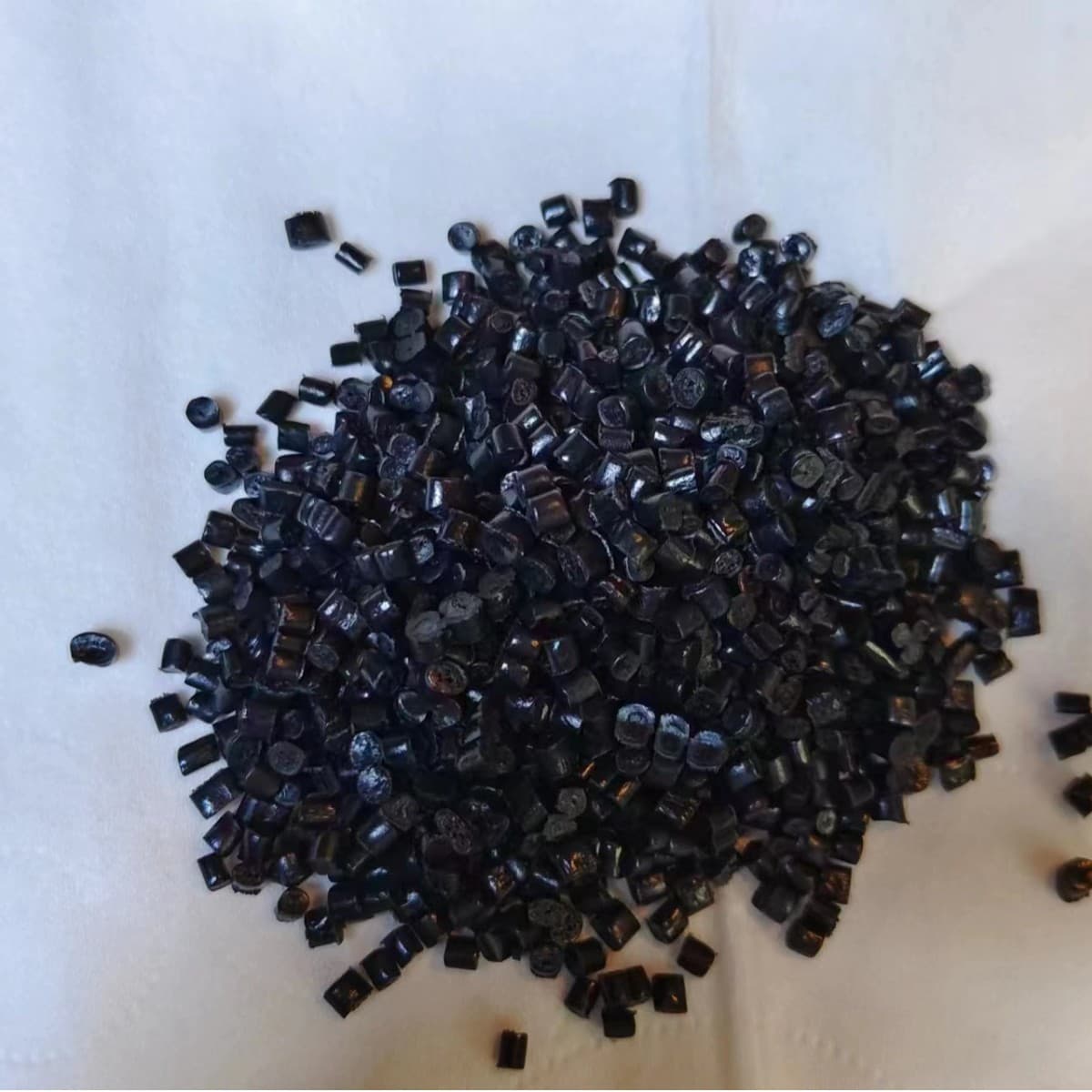 Manufacturer Supplies Drip Irrigation Tape, LLDPE Blown Film Recycled Material, EVA Adhesive Film Particles, Blown Bag Geomembrane Toughening Particles
