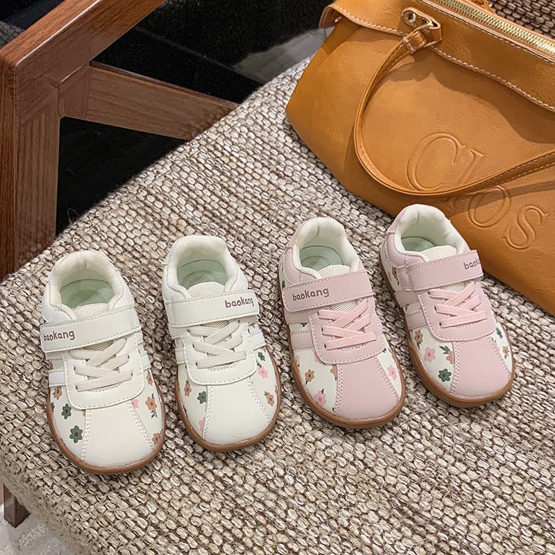 Girls Floral Sweet Casual Sports Shoes 2026 New Spring Children's Velcro Lightweight White Shoes Moral Training Shoes