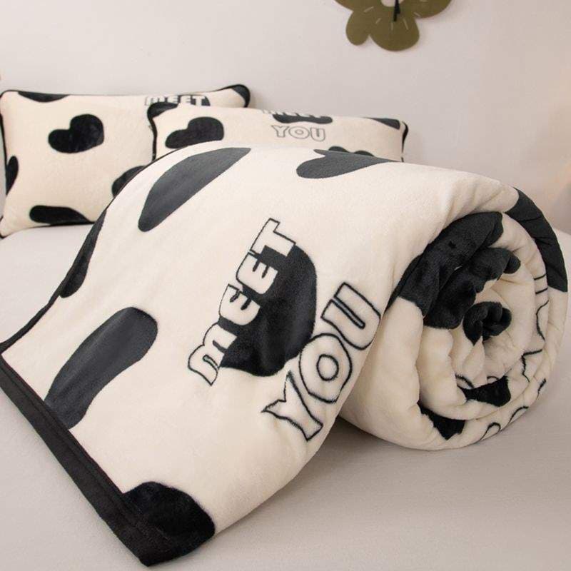 Summer Coral Fleece Air-conditioning Blanket Office Nap Sofa Throw Single Thin Cover Milk Fleece Small Blanket