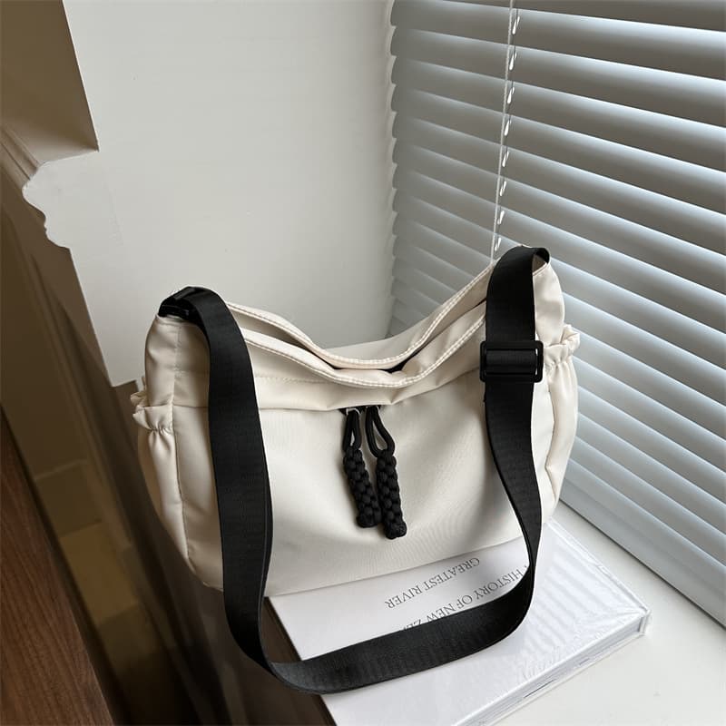 Large Capacity Bag Women's 2024 New College Student Commuter Bag Nylon Cloth All-Match Shoulder Crossbody Tote Bag