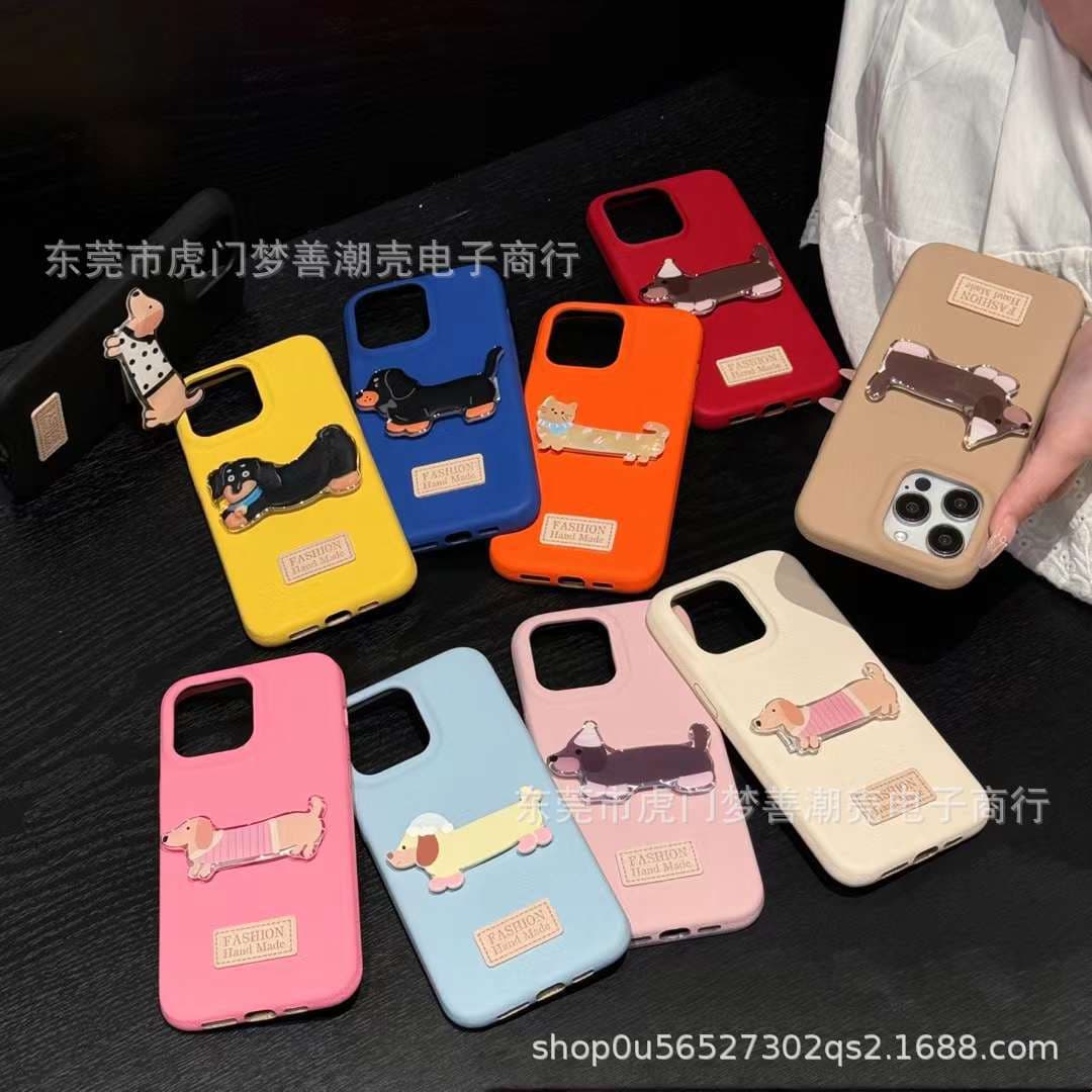 Ins Style Creative Dachshund Dog Leather All-Inclusive Phone Case Compatible with Apple 15 Pro Max, Apple 13/14 for Women