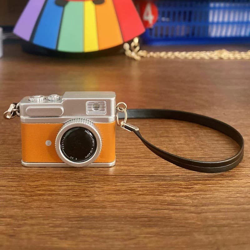 011 Retro Flashing Camera Phone Case with LED Sound, Bluetooth Headset Case Accessories, Vintage Classic Leather Cord