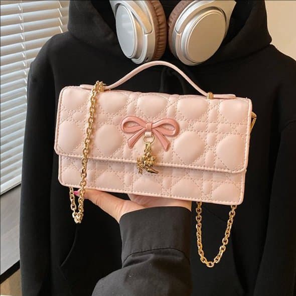 2026 New Fashion Small Square Bag with Bowknot Contrast Color Handheld Shoulder Bag Chanel-Style Diamond Quilted Chain Crossbody Bag Trendy