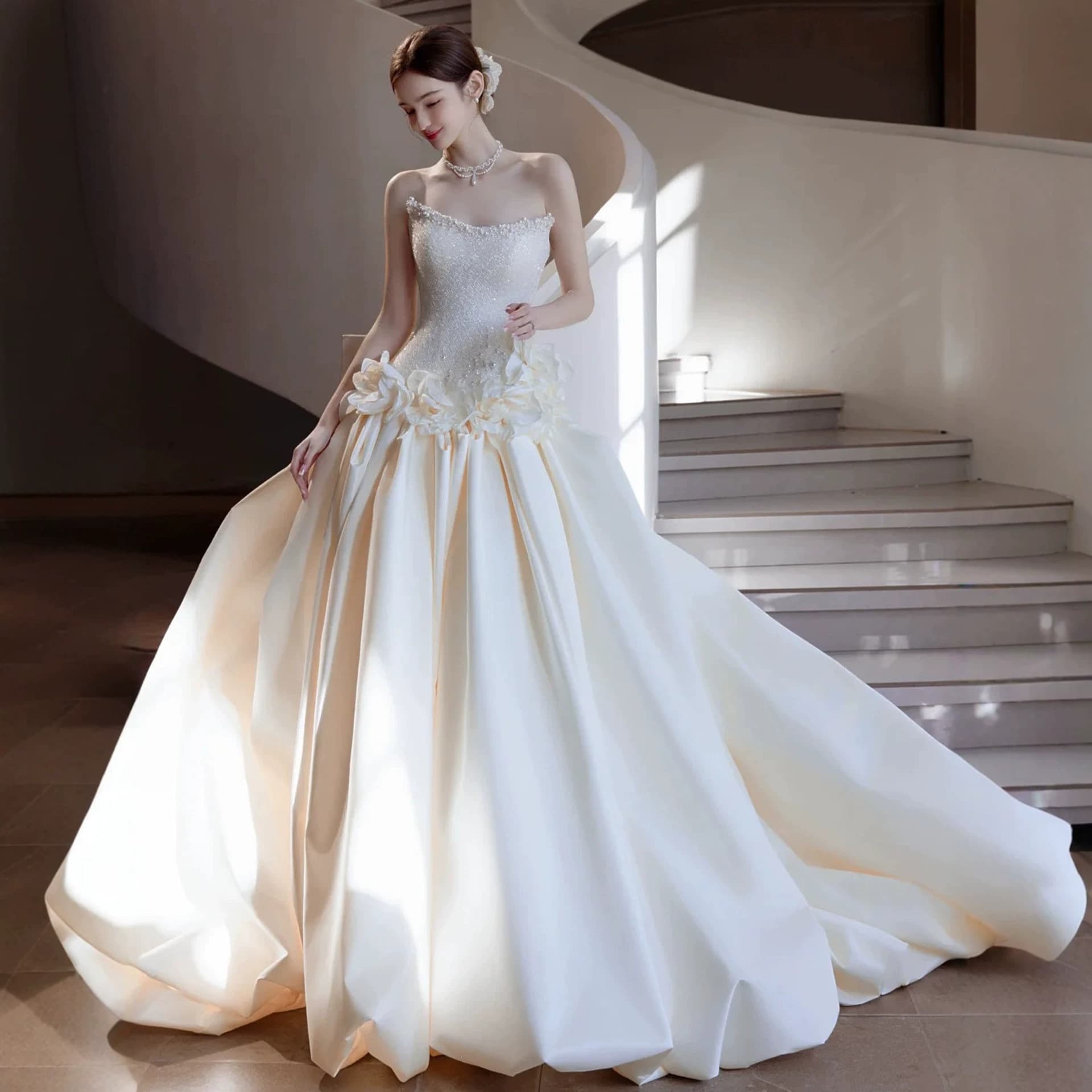 French satin tube top wedding dress 2026 new bride Korean style simple small big tail main yarn manufacturer supply