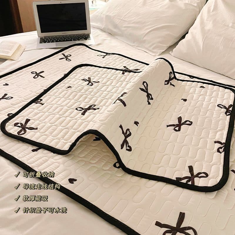 Washable diaper pad, menstrual pad, small mattress pad, menstrual bed, suitable for girls' dormitories, all year round.