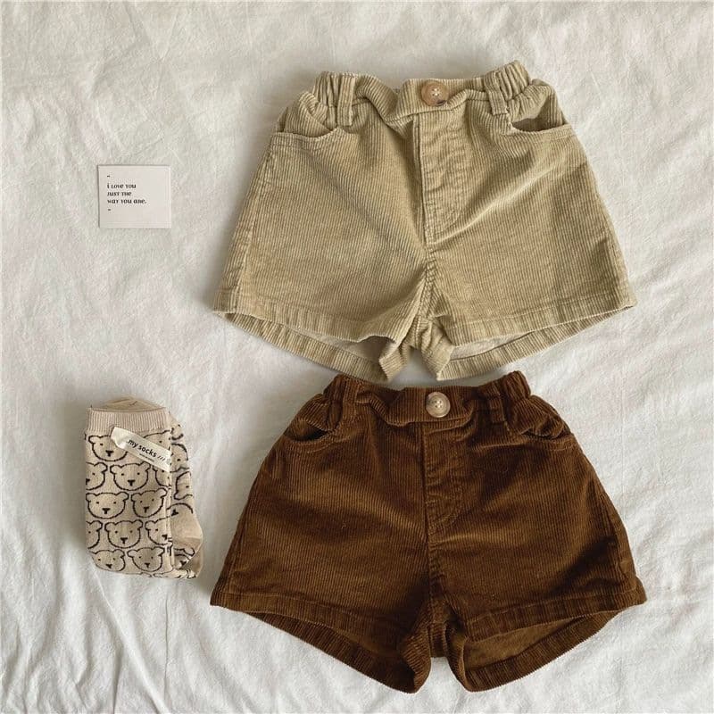 Spring and Autumn Girls Shorts Baby Stylish Children's Personality Trendy Korean Corduroy Fashionable Five-point Outer Wear Hot Pants