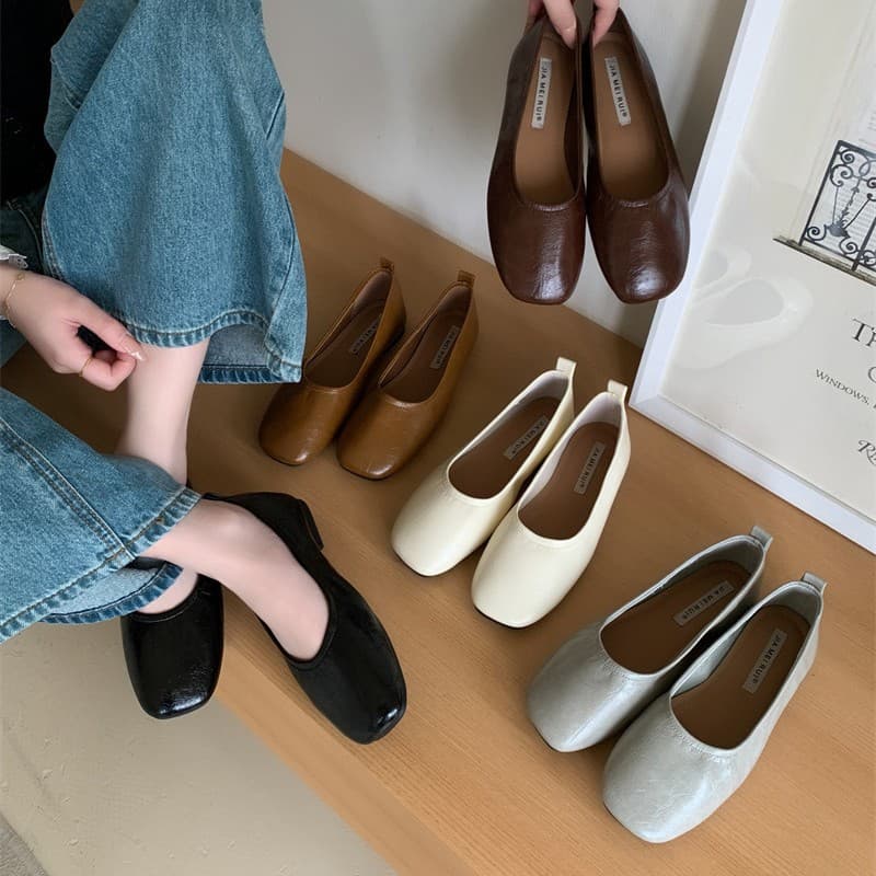 2026 Spring New Soft Leather Slip-On Flat Shoes, Gentle Fairy Style Women's Loafers, Granny Shoes