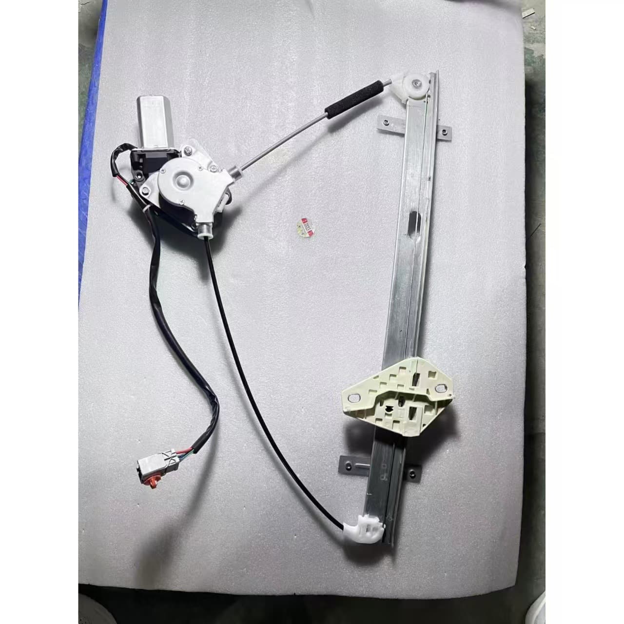 Suitable for Honda 2004 Rd5 Crv Front Left Window Regulator Assembly 72250-S9A-A02/A03
