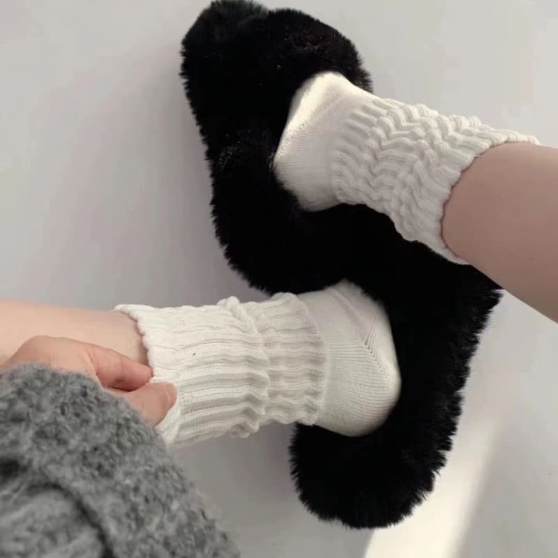 Internet Celebrity Thick Knit Loose Top High Socks Women's Spring/Autumn Pile Socks Trend White Long Women's Socks Solid Color Zhuji Socks
