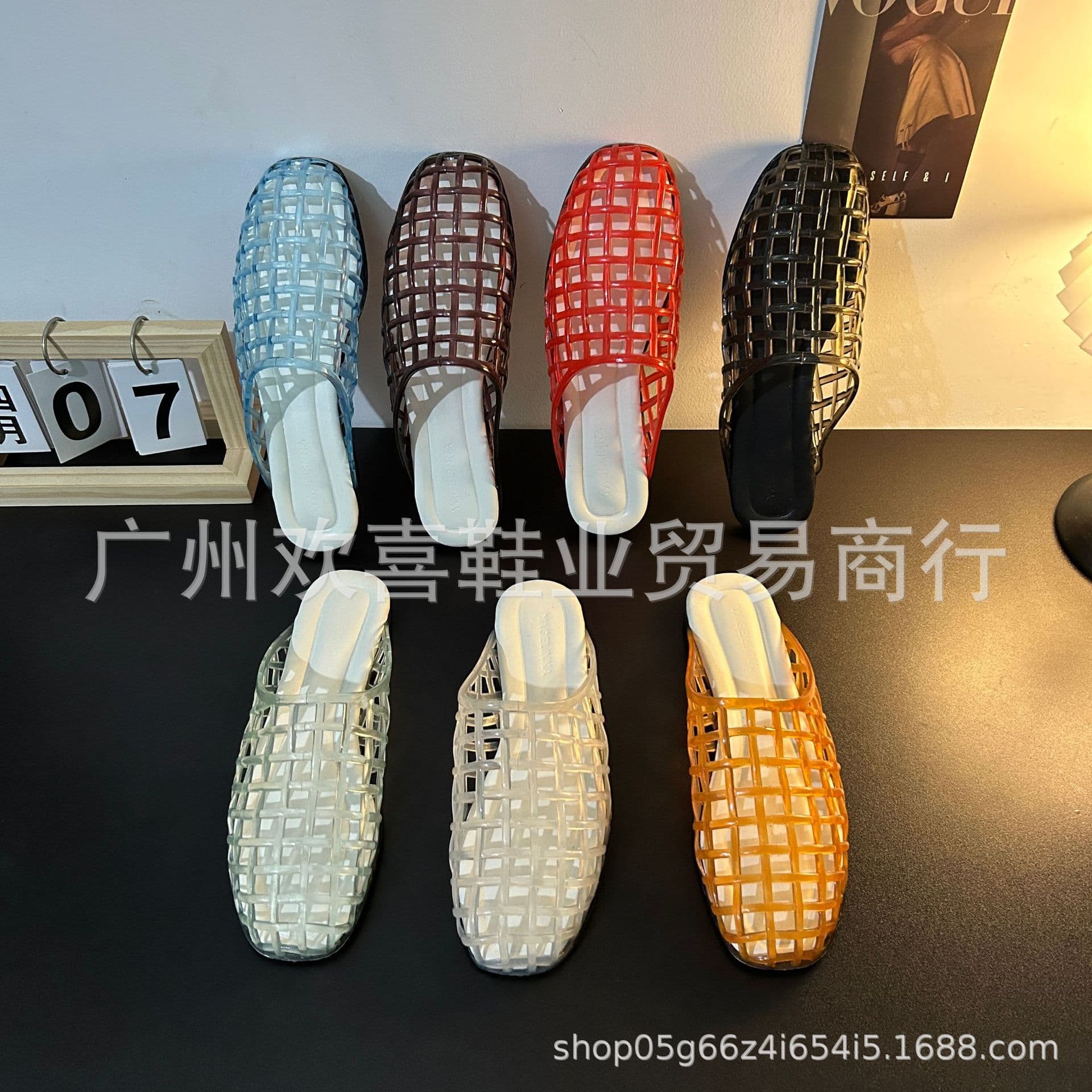 Cross-Border Crocs Slippers for Women 2025 New Summer Flat Fishing Net Crocs Shoes Women's Hollow Crystal Jelly Shoes