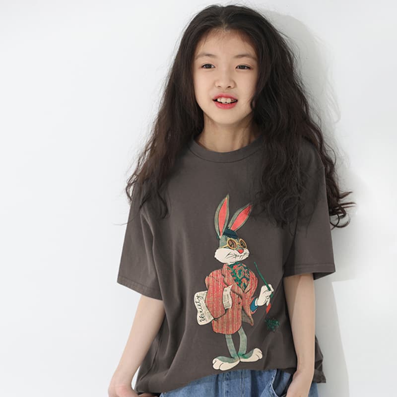 Children's Summer Short Sleeve T-Shirt for Girls and Boys, New Loose Fit Cartoon Print, Stylish Casual Wear for Older Kids, Size 6