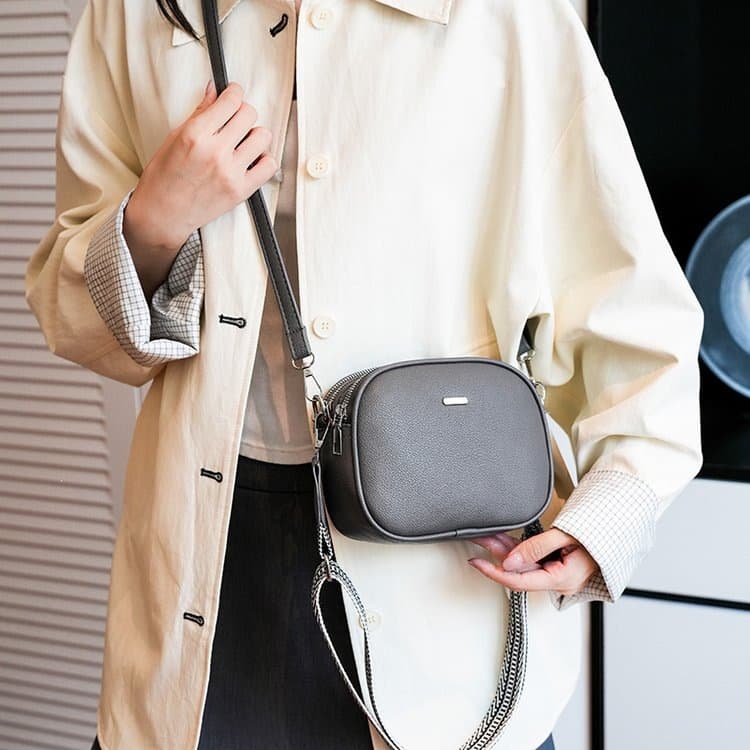 Yuezi 2026 New Bag Women Trendy Fashion Handbag Minimalist Shoulder Crossbody Bag Versatile Underarm Bag Trendy Cross-border