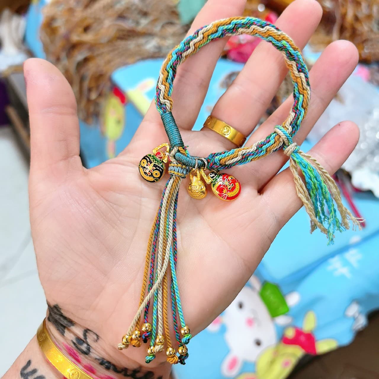 New Family of Three Tun Jin Shou Hand Rope, Seven-color Handwoven Bracelet for Women, National Trend Reincarnation Cord