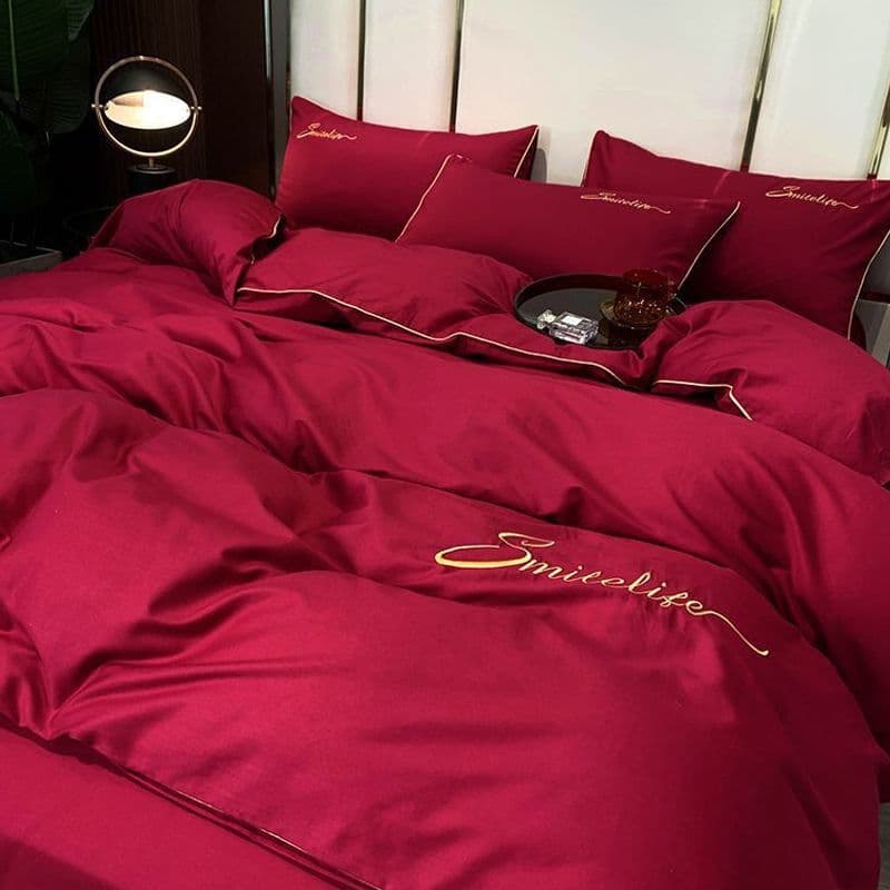 Simple and atmospheric pure cotton red four-piece embroidered bed sheet quilt bedding wedding gift wedding room complete set factory