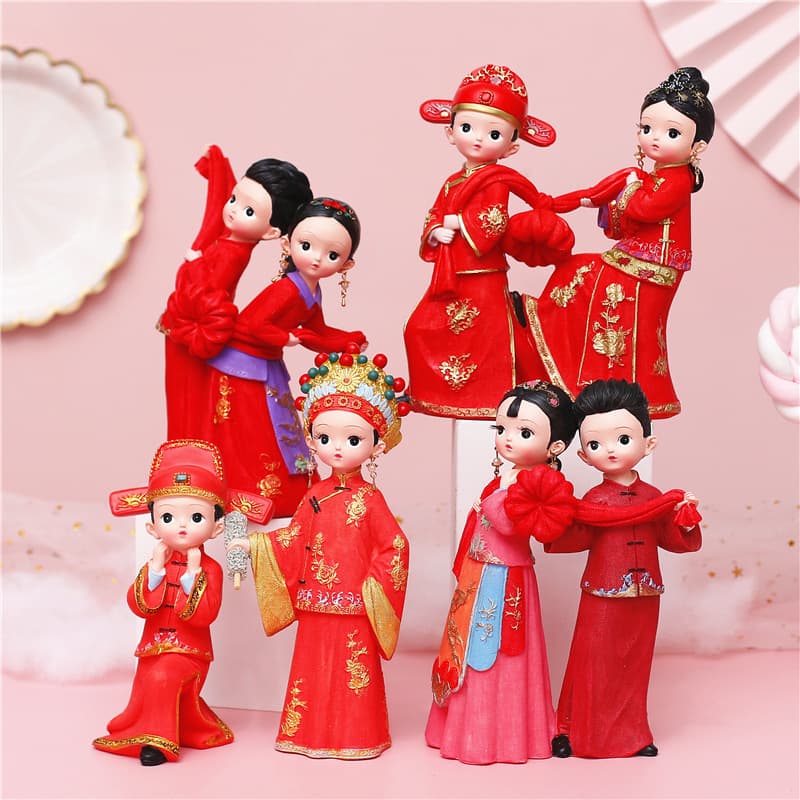 Wedding Figurine Groom And Bride Decoration Happy Ever after Celebration Collectible Resin Crafts Perfect Wedding Gift