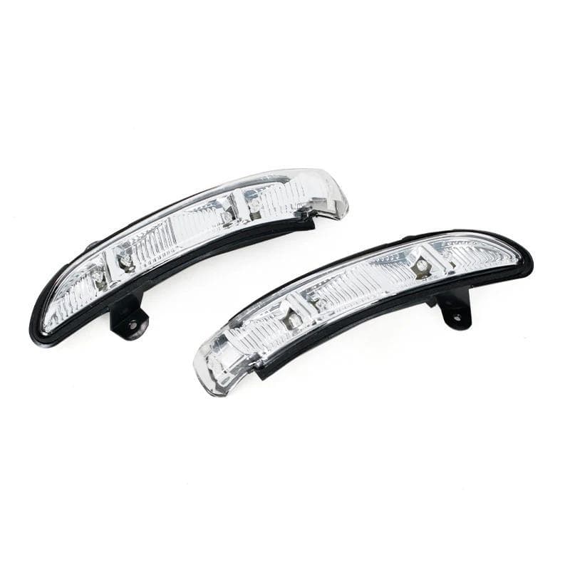 Suitable for Mercedes-Benz CLS W219 rearview mirror turn signal rearview mirror signal light 2198200521
